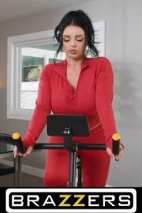 18 he likes bike seats and he cannot lie 2025